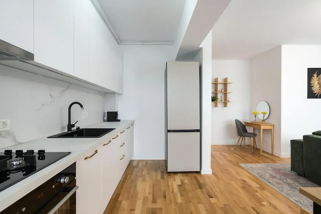 The White - Family Escape - Loft Apartment Voluntari