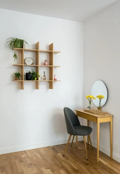 The White - Family Escape - Loft Apartment Voluntari